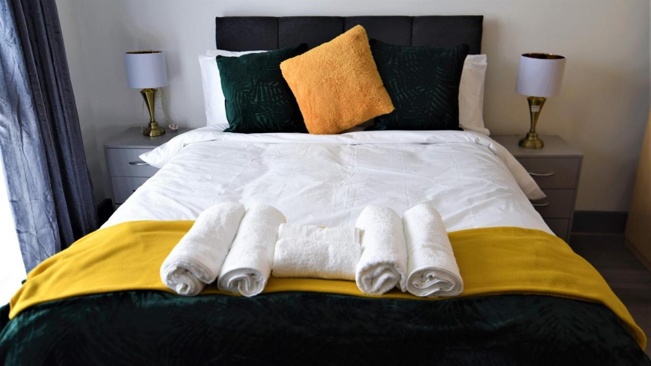 Stunning, 1-Bedroom Cosy Apartment In The Centre Of Бірмінгем Екстер'єр фото